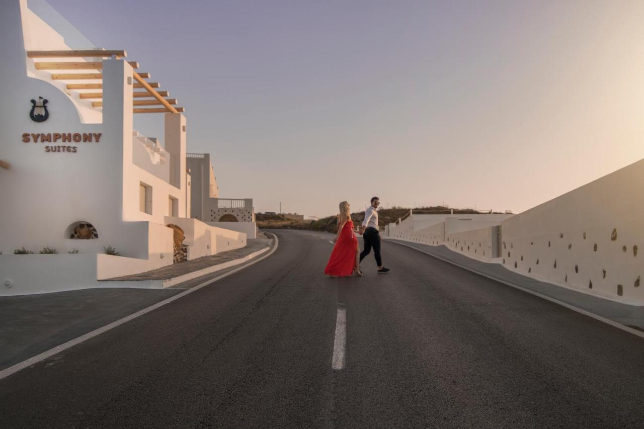 Symphony Suites Santorini Pýrgos Exteriér fotografie