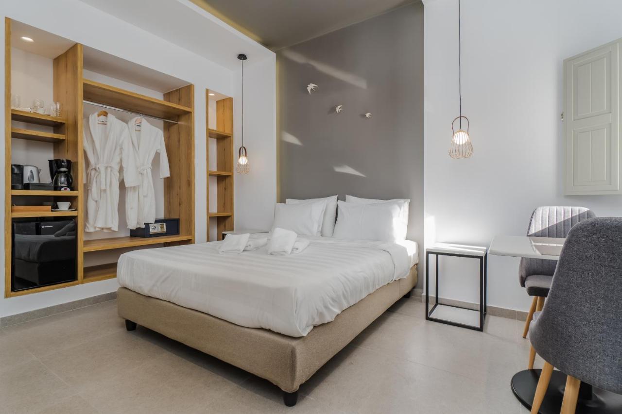 Symphony Suites Santorini Pýrgos Pokoj fotografie