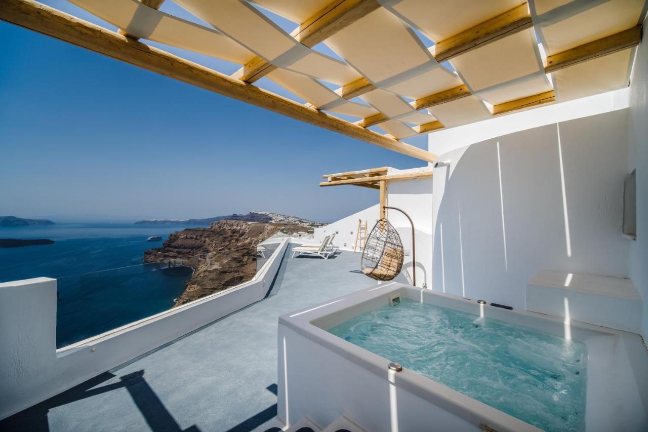 Symphony Suites Santorini Pýrgos Exteriér fotografie